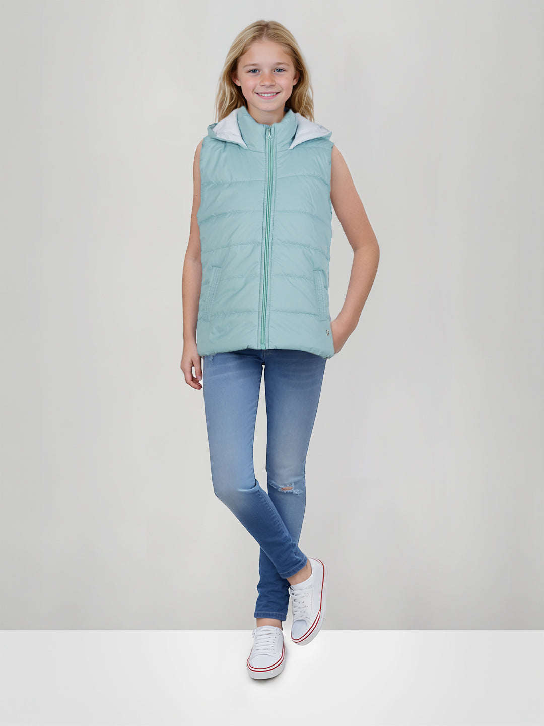 Girls Blue Solid Polyster Full Sleeves Heavy Winter Jacket