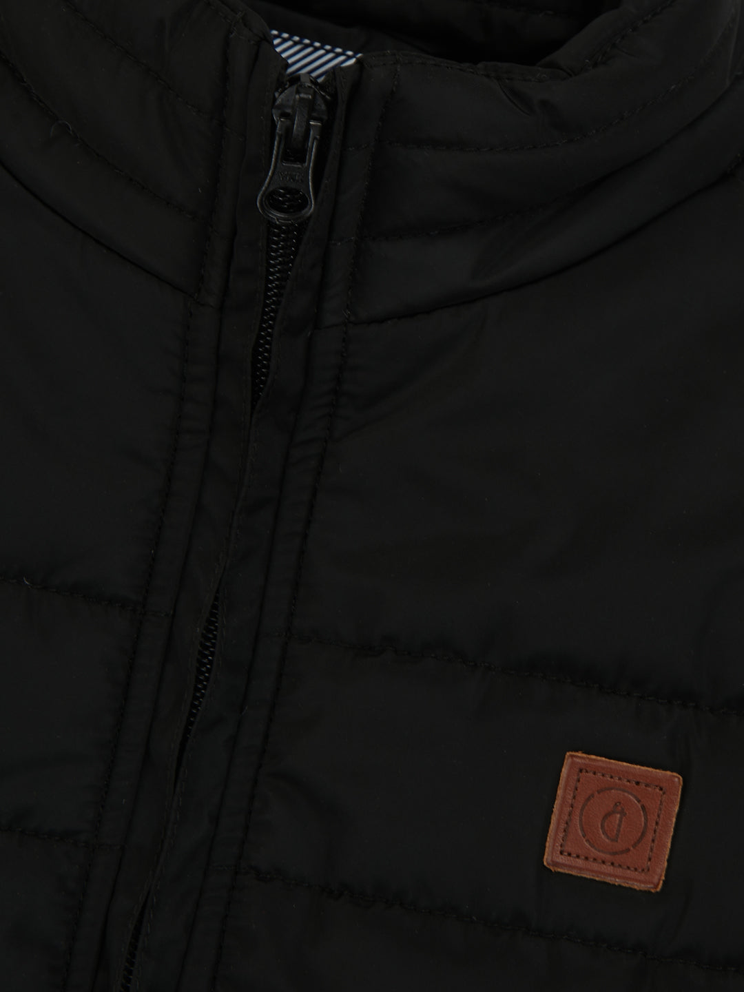 Boys Black Solid Polyester Heavy Winter Jacket